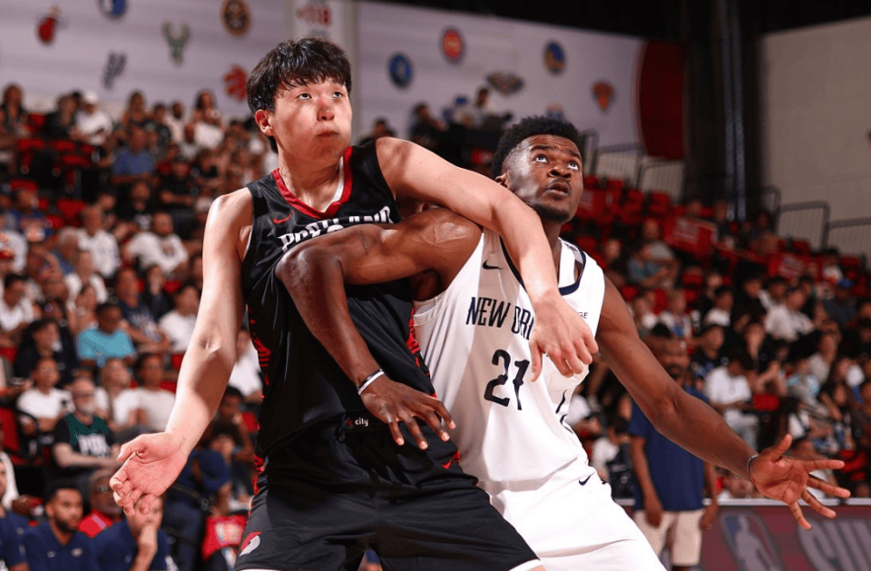 窗口期体能课后；波特兰开拓者完成体检备战CBA常规赛；底气十足；阵容厚度经受考验的简单介绍