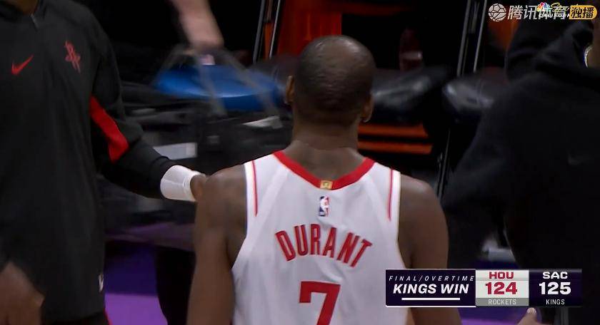 包含杜兰特回归赛场，爆冷首场状态亮眼，皇家马德里观众沸腾！的词条