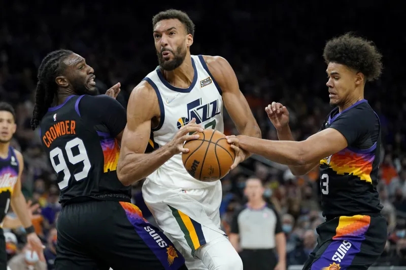 包含穆古鲁扎遭遇十五连败，湖人教练面临压力！的词条